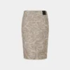 Marc Cain Sports nederdel med palme print 5 scaled